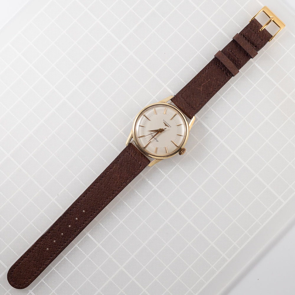 LONGINES Flagship Ref.304 Luminous on the tension ring Extract from the Archives