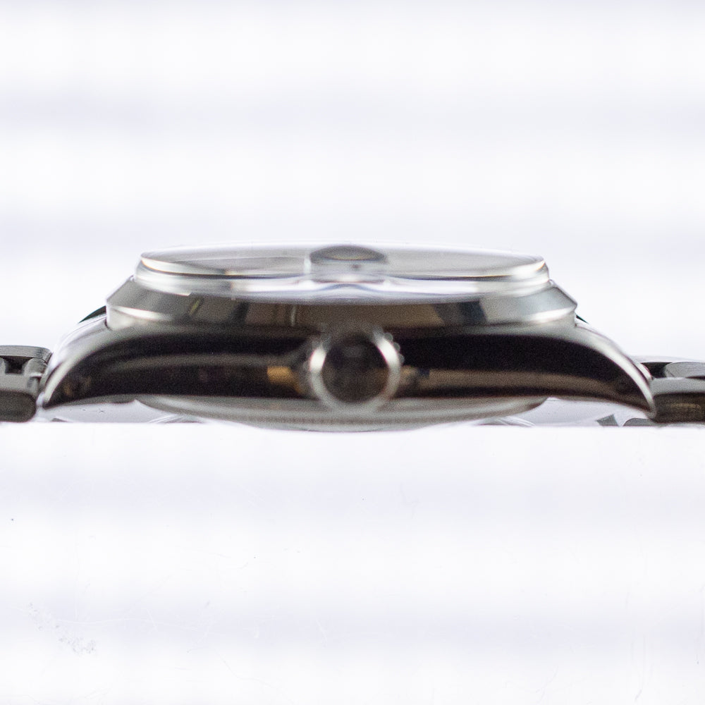 ROLEX OYSTER PERPETUAL DATE Ref.1500 Black Matte Dial