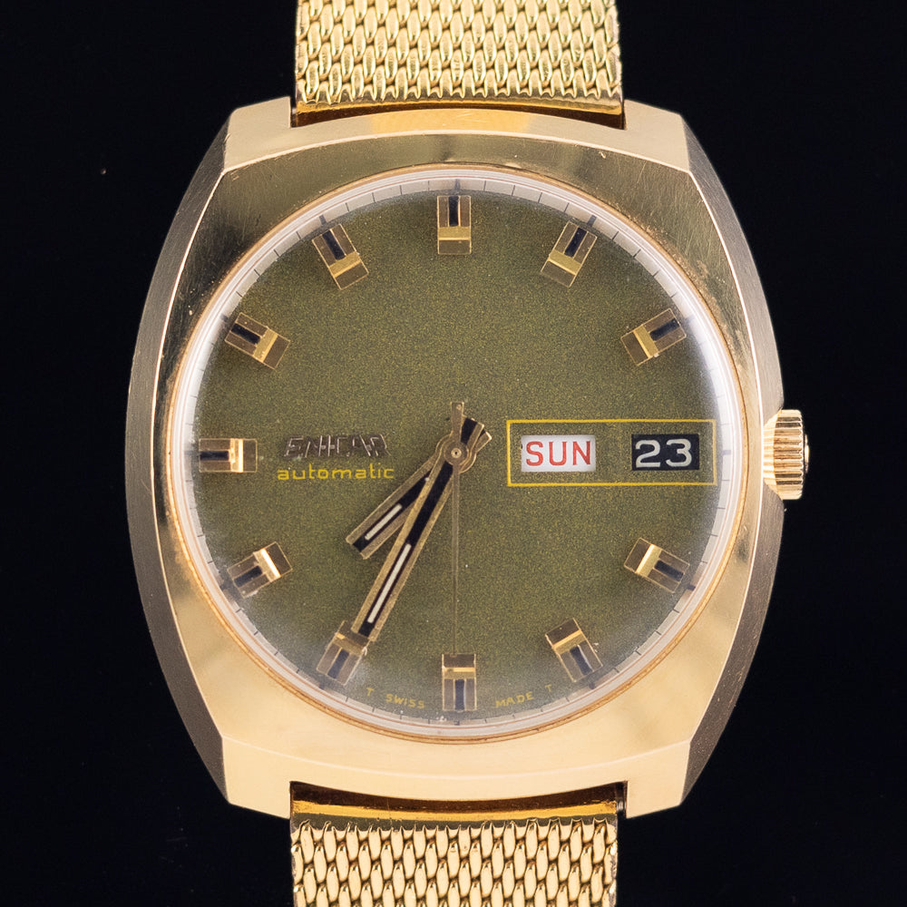 ENICAR Ref.2335 Confetti Dial