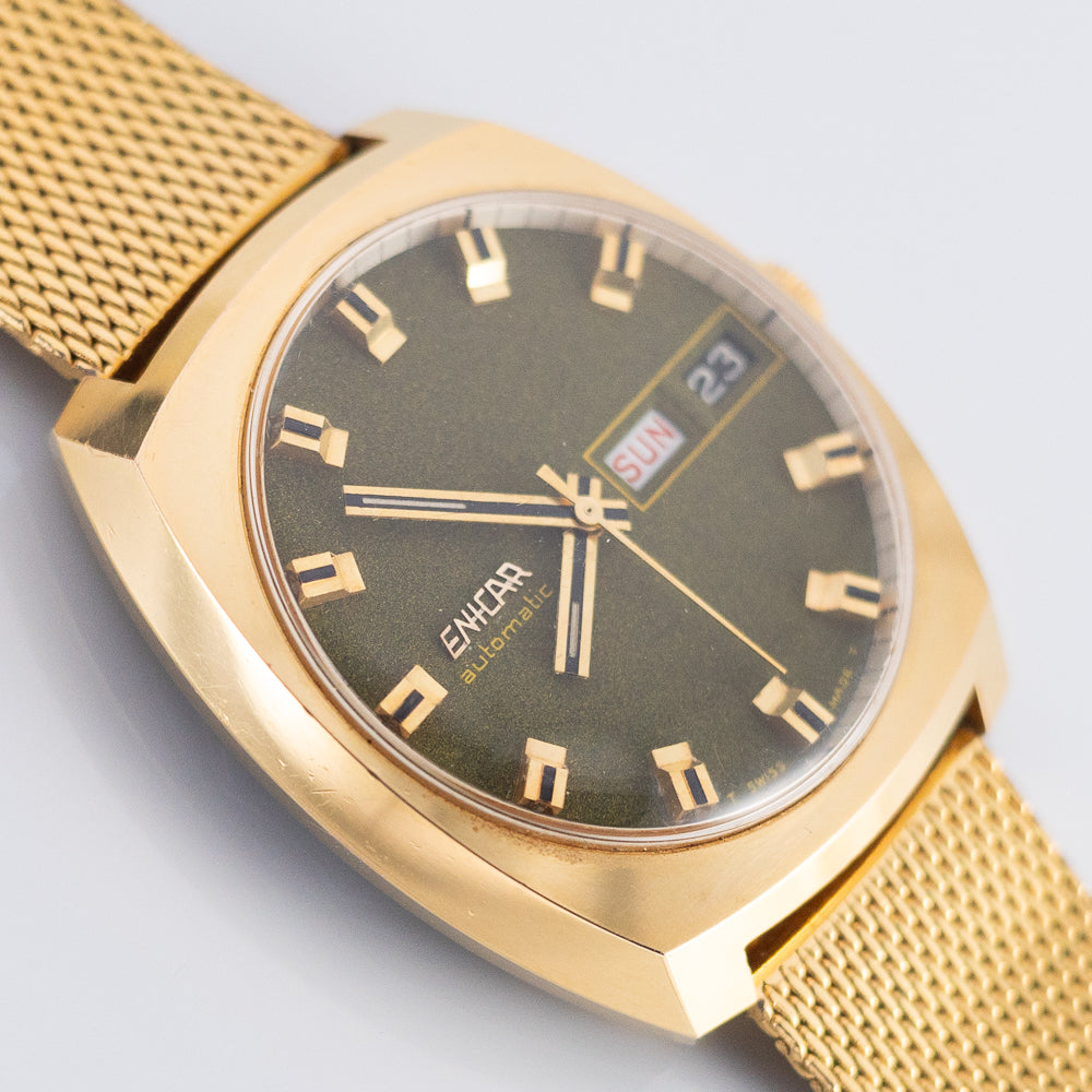 ENICAR Ref.2335 Confetti Dial