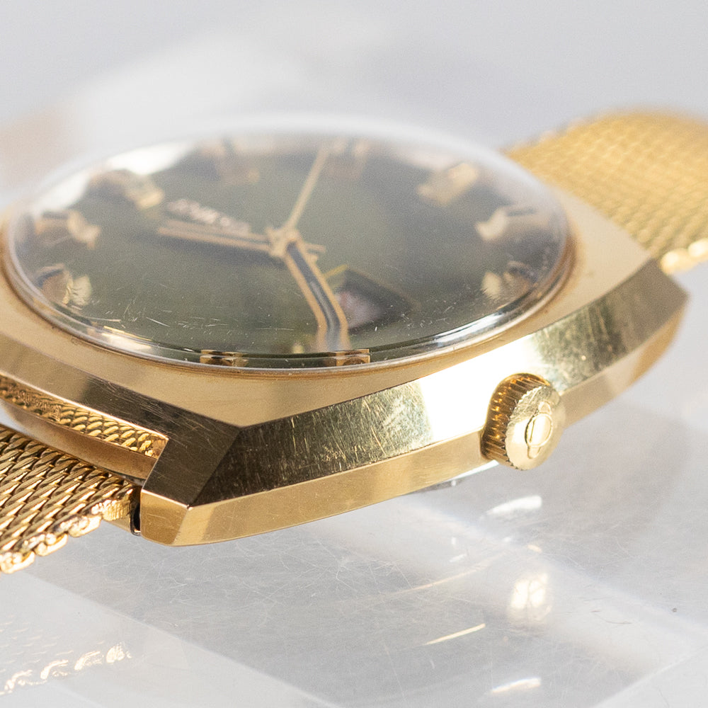 ENICAR Ref.2335 Confetti Dial