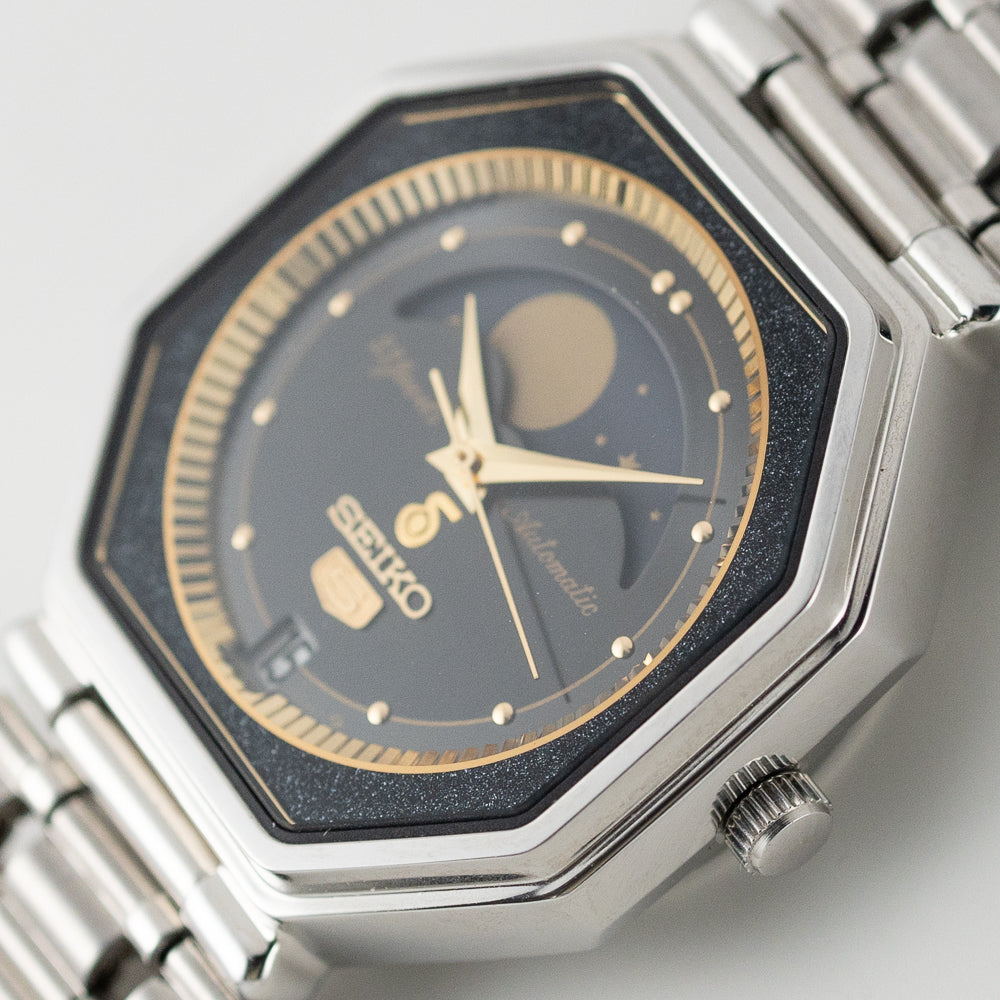 SEIKO 5 LUNAR CALENDAR REF.6347-5000