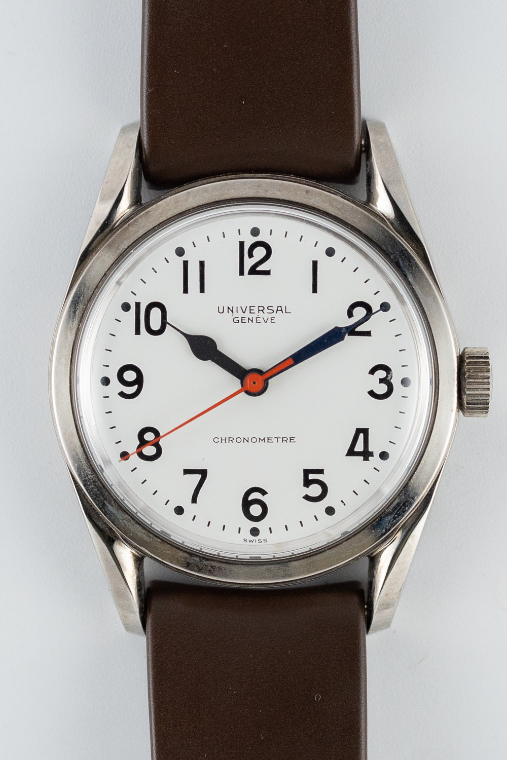 UNIVERSAL GENEVE RAILROUTER CHRONOMETRE REF.565 100 NEW OLD STOCK