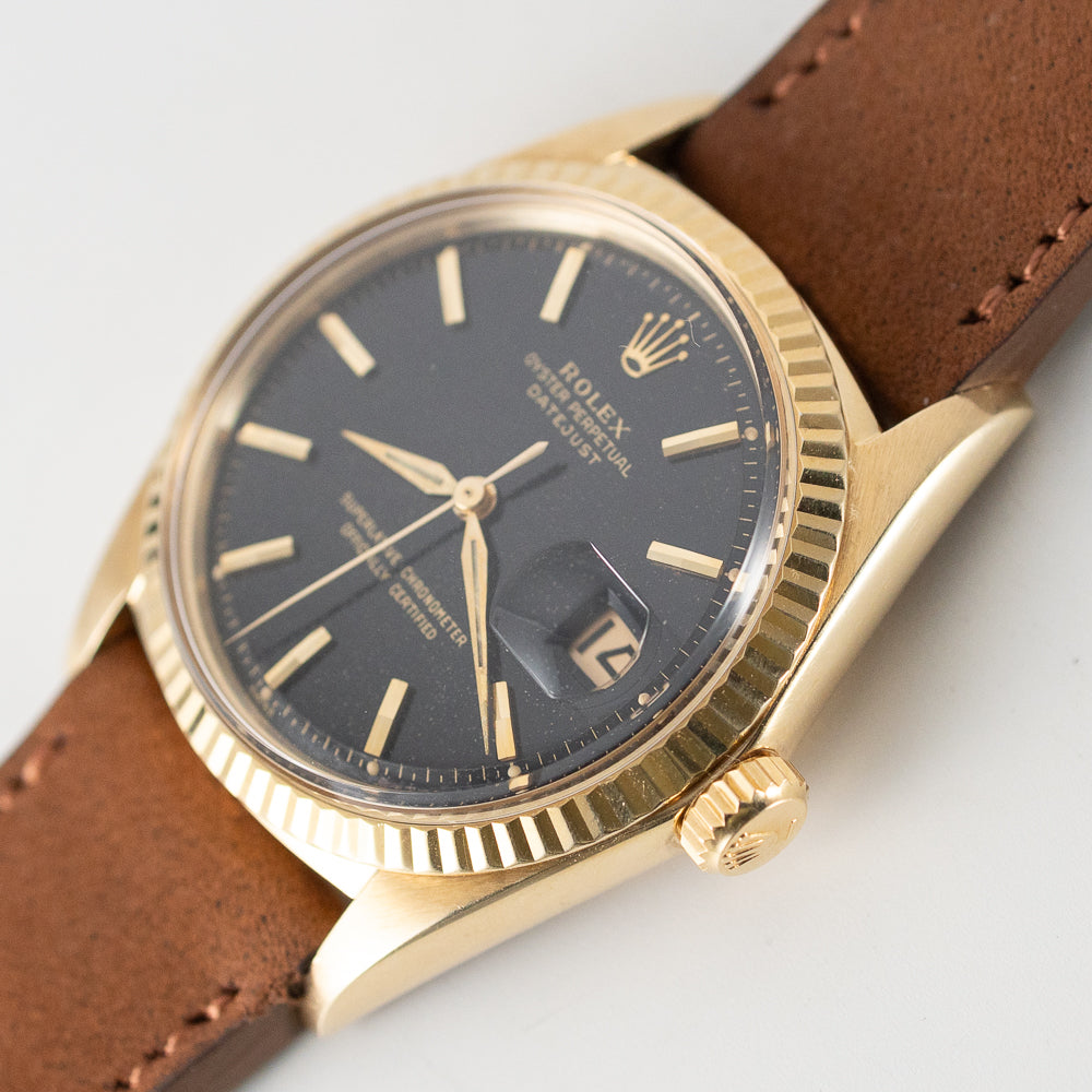 ROLEX DATEJUST Ref.1601 14K Yellow Gold Black Gilt Dial