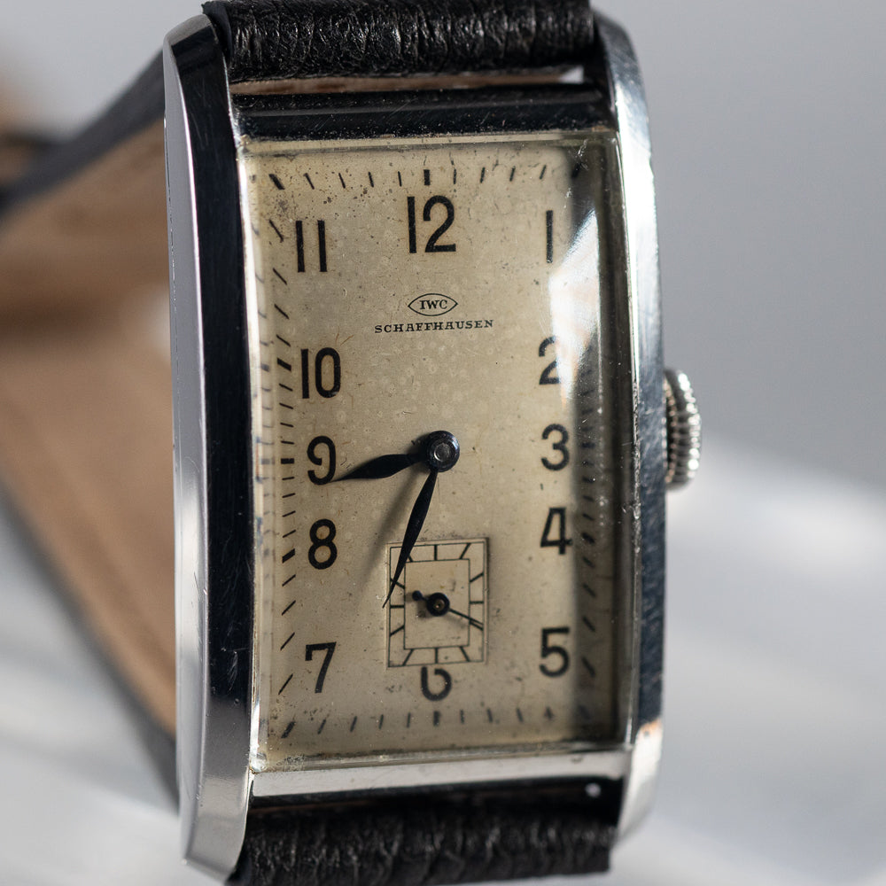 IWC Rectangle Cal.87 Cats Eye Logo