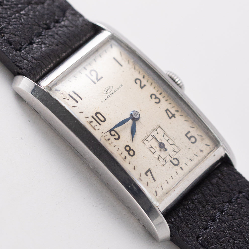 IWC Rectangle Cal.87 Cats Eye Logo