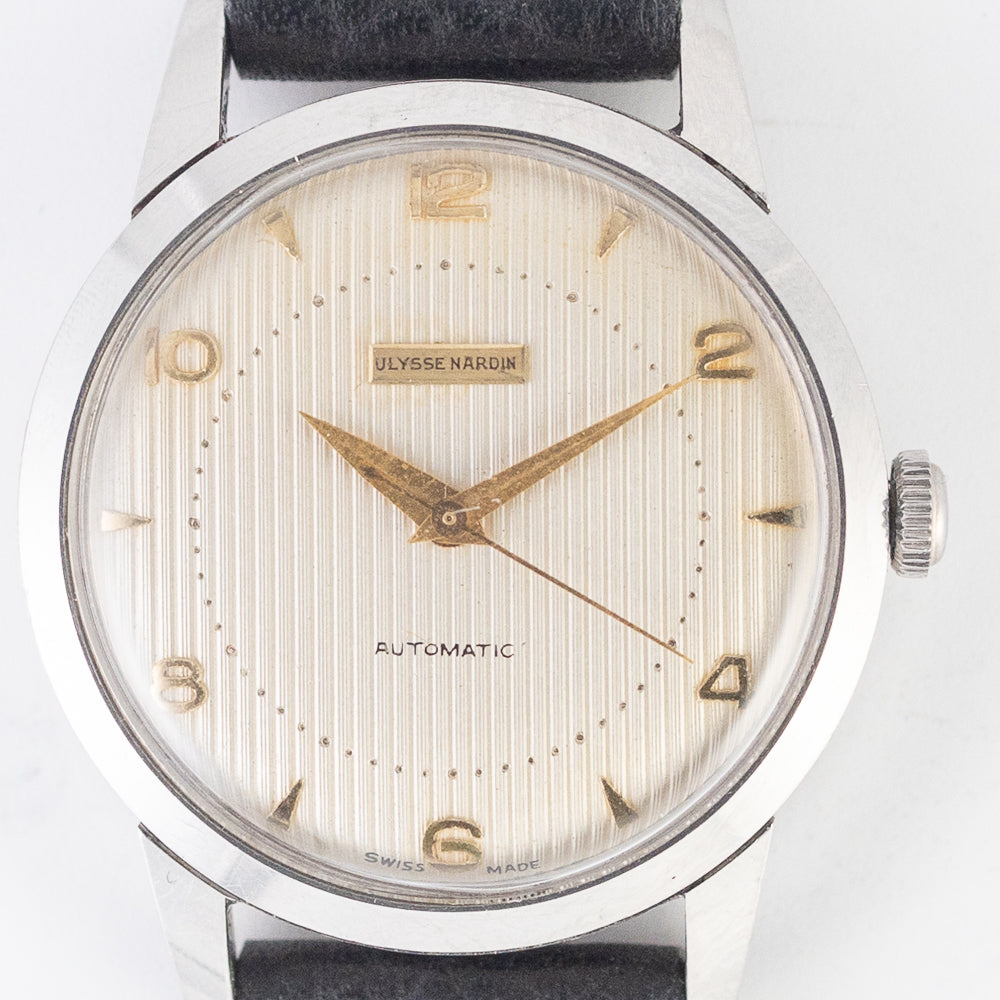 ULYSSE NARDIN Guilloche dial