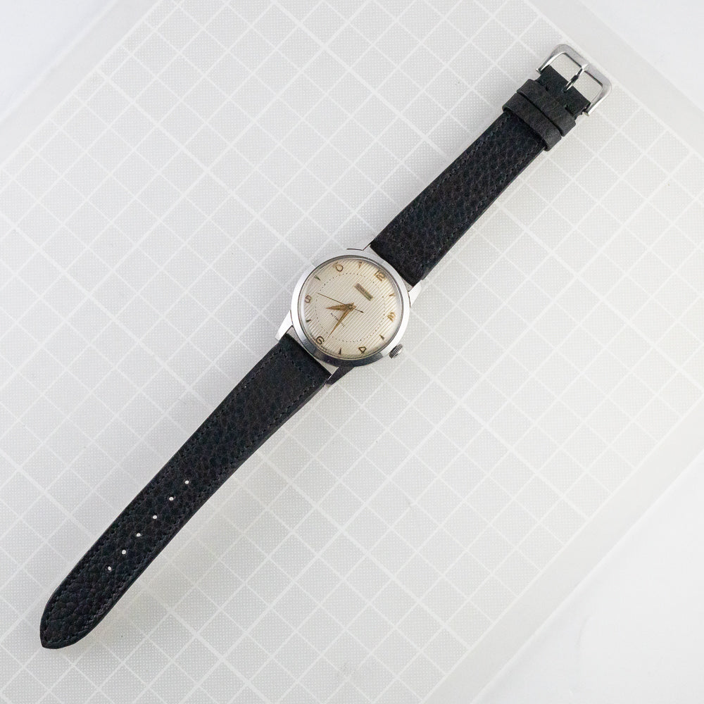 ULYSSE NARDIN Guilloche dial