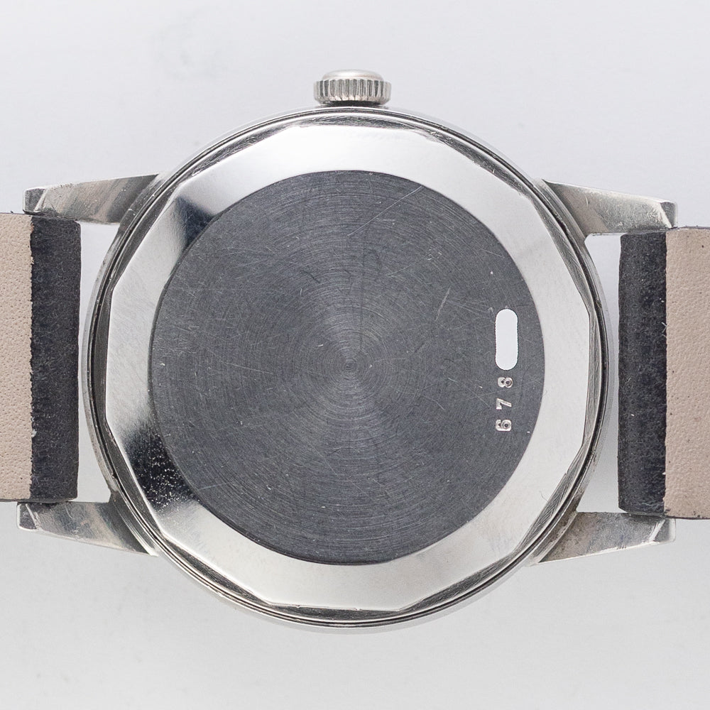 ULYSSE NARDIN Guilloche dial