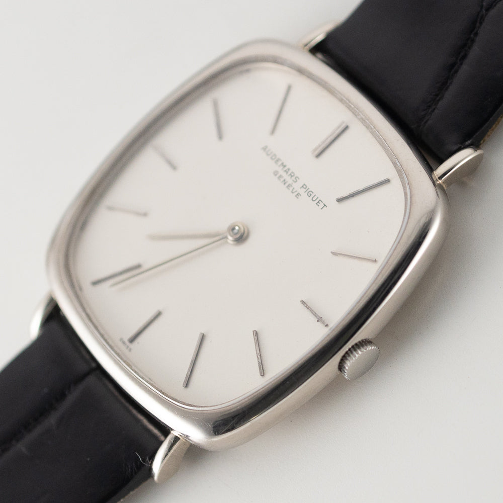 AUDEMARS PIGUET TV SCREEN