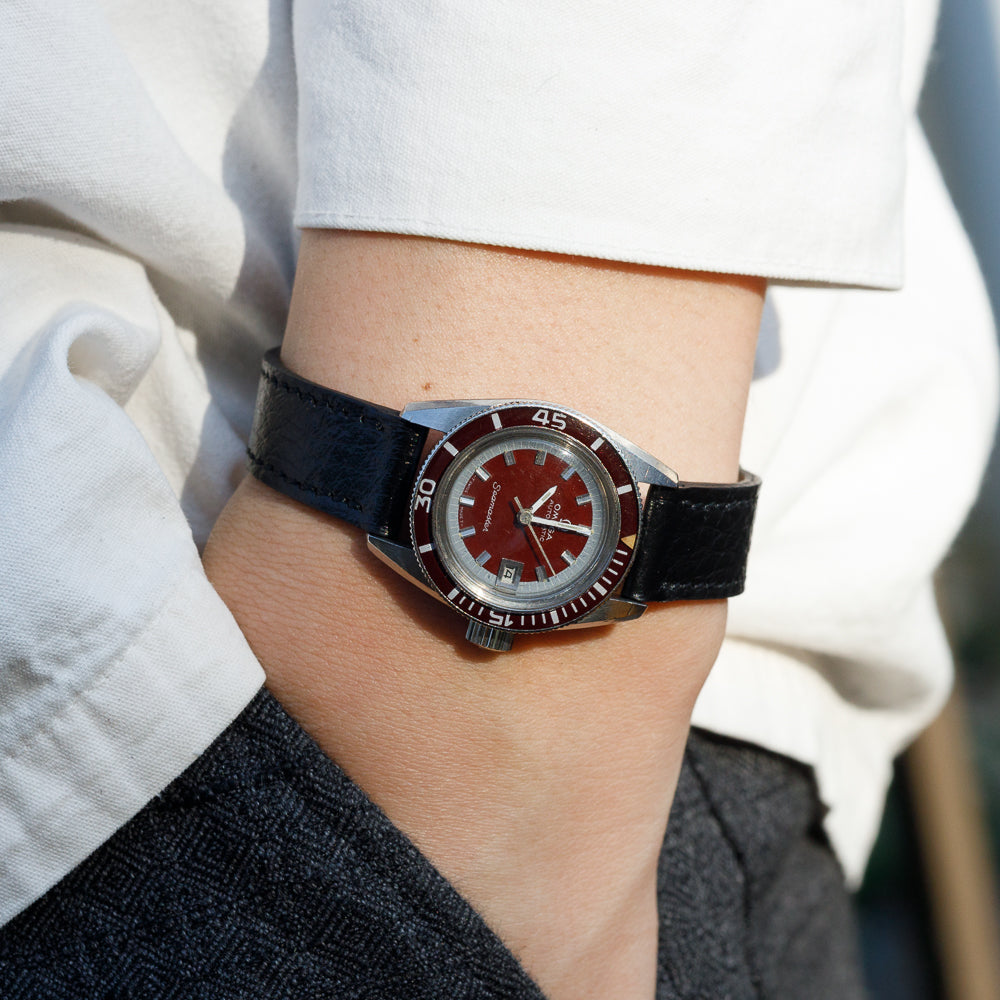 OMEGA Seamaster RED Dial Ref.566.024