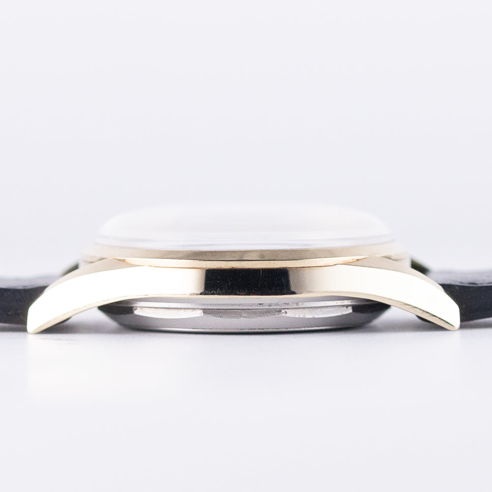 UNIVERSAL GENEVE MONODATIC Ref.20216