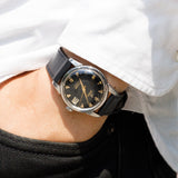 OMEGA Seamaster Calendar Black Gilt Dial Ref.2849