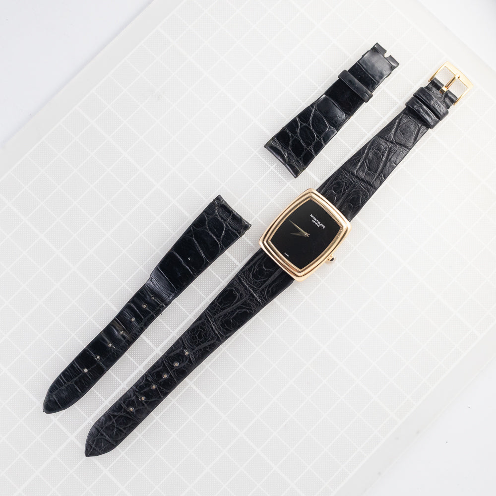 PATEK PHILIPPE Onyx Dial Ref.3628 serviced by Patek Philippe
