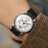 UNIVERSAL GENEVE TRI-COMPAX Ref.22250