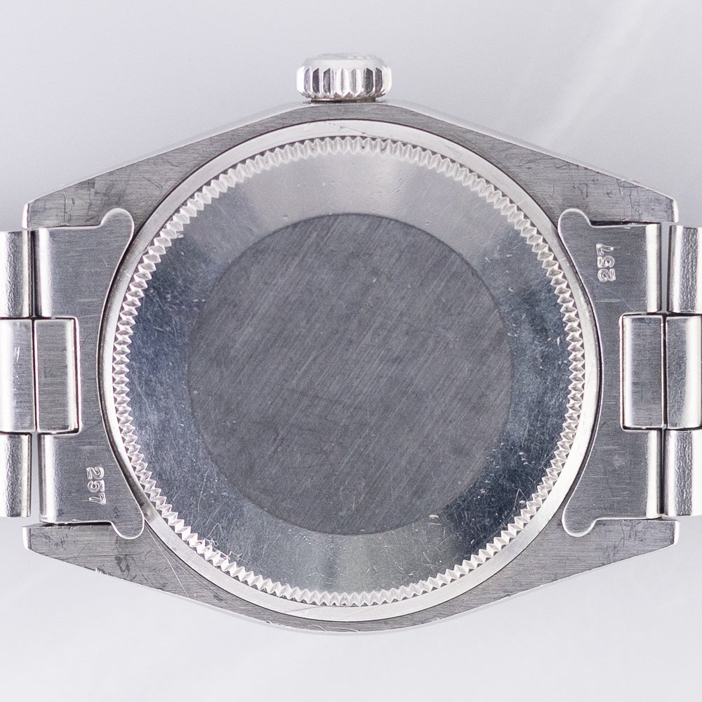 ROLEX OYSTER PERPETUAL DATE Ref.1500 Black Gilt Dial