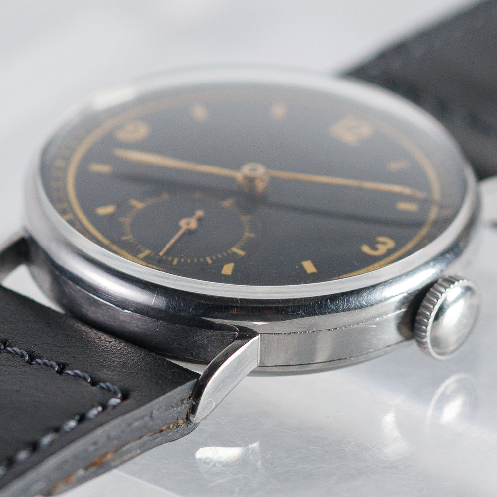 ULYSSE NARDIN Black Gilt Dial 1930's