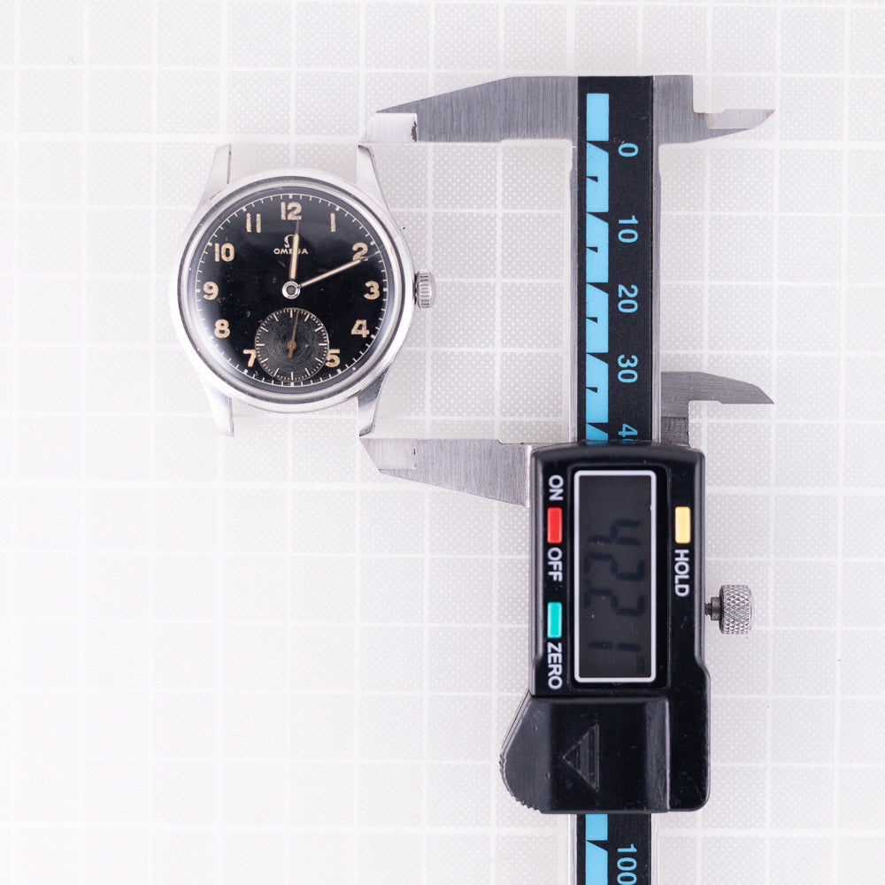 OMEGA SUVERAN Black Gilt Dial Ref.2400-7