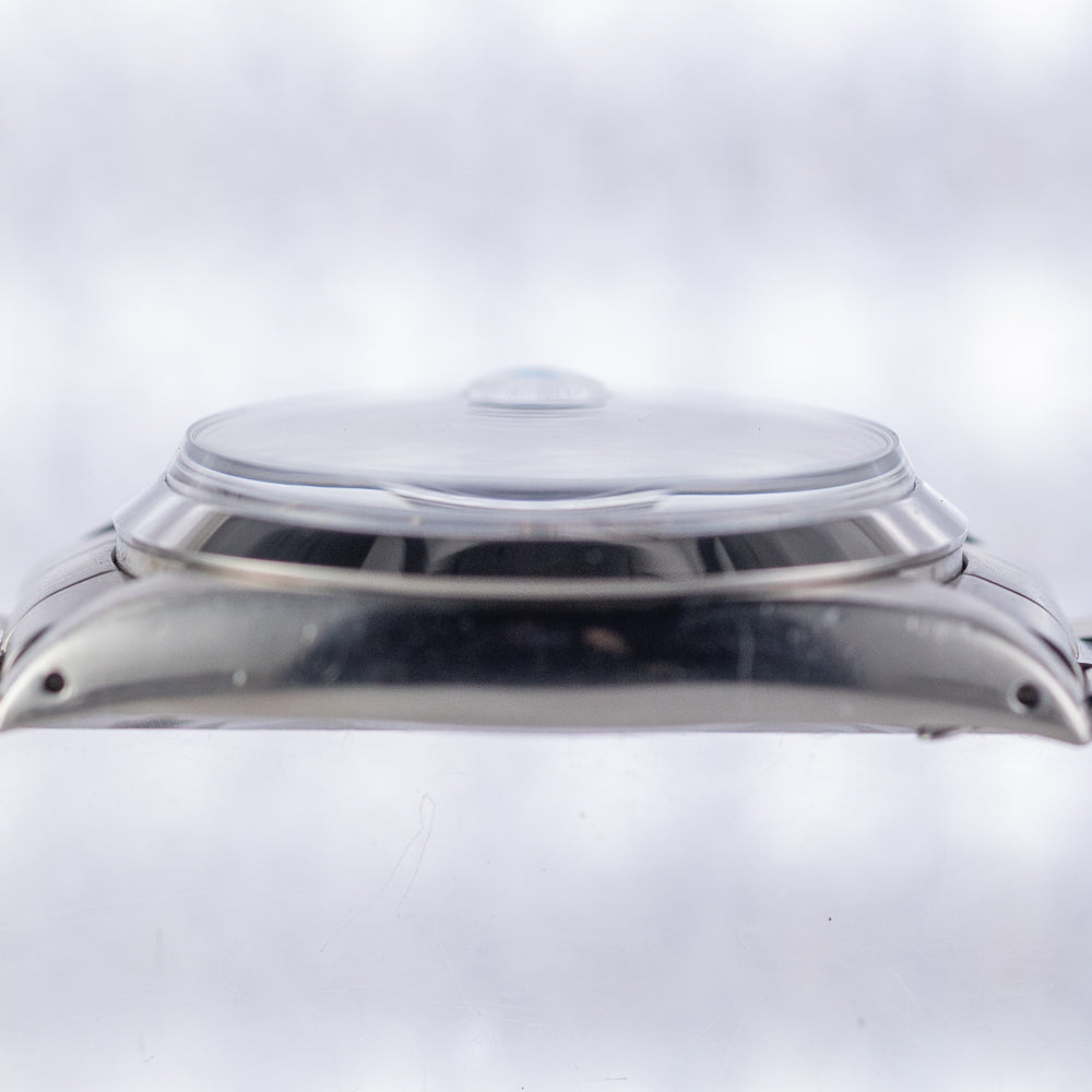 ROLEX OYSTERDATE Ref.6694 Black Mirror Dial