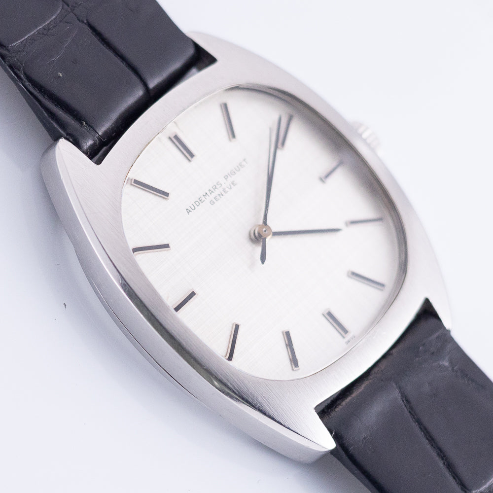 AUDEMARS PIGUET Ref.5369 Linen Dial Tonneau
