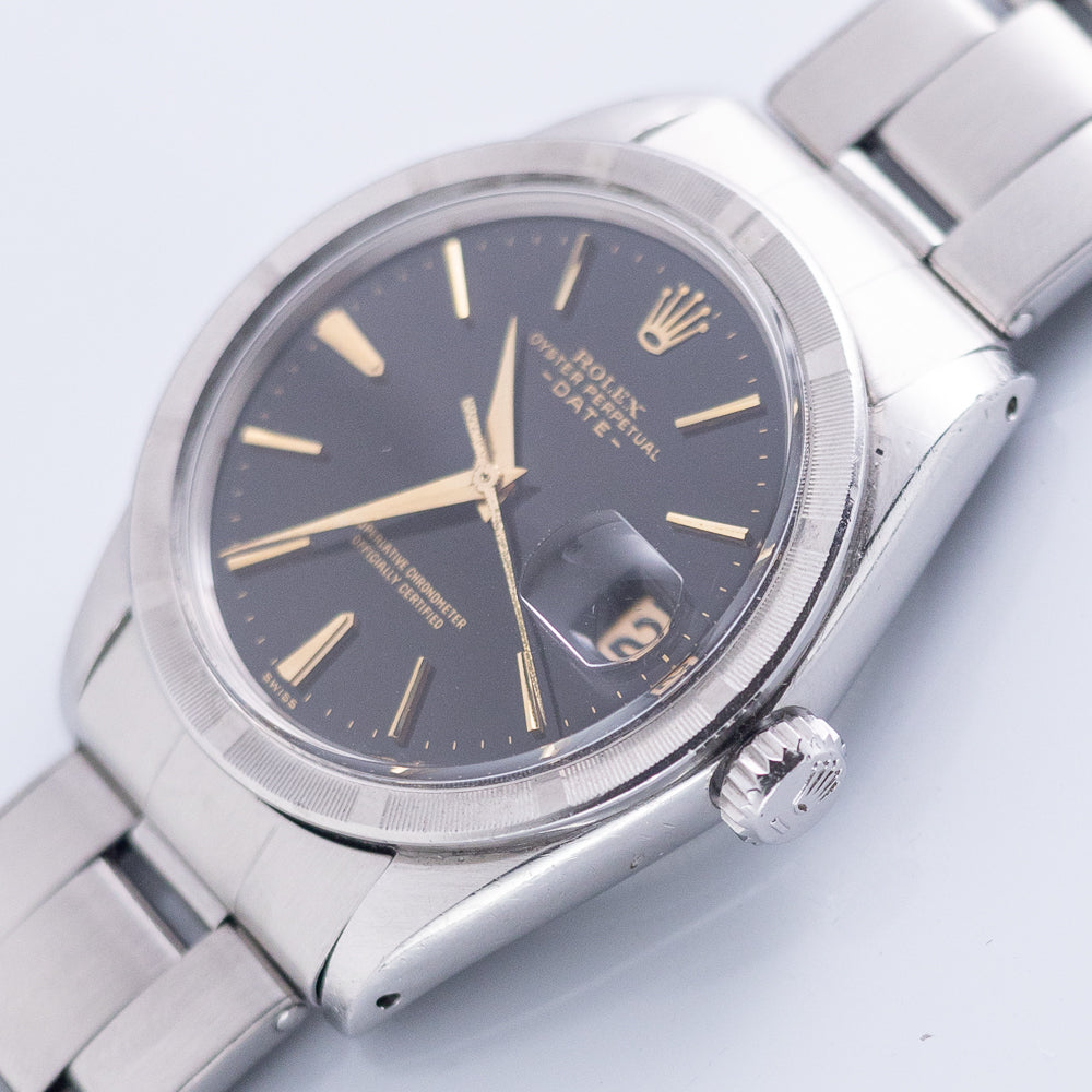 ROLEX OYSTER PERPETUAL DATE Ref.1501 Black Gilt Dial