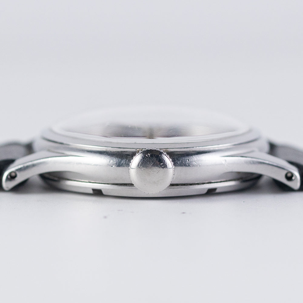 LONGINES “SEI-TACCHE” BLACK GILT DIAL Cal.10.68Z