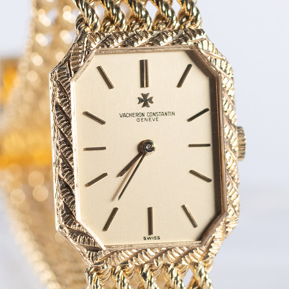 VACHERON CONSTANTIN Ref.15030 w. Warranty Papers