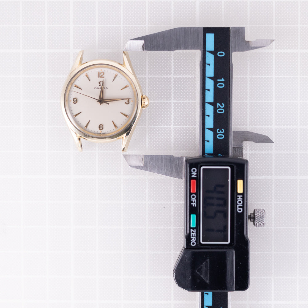 OMEGA 32mm Seamaster Ref.2829 / 2830