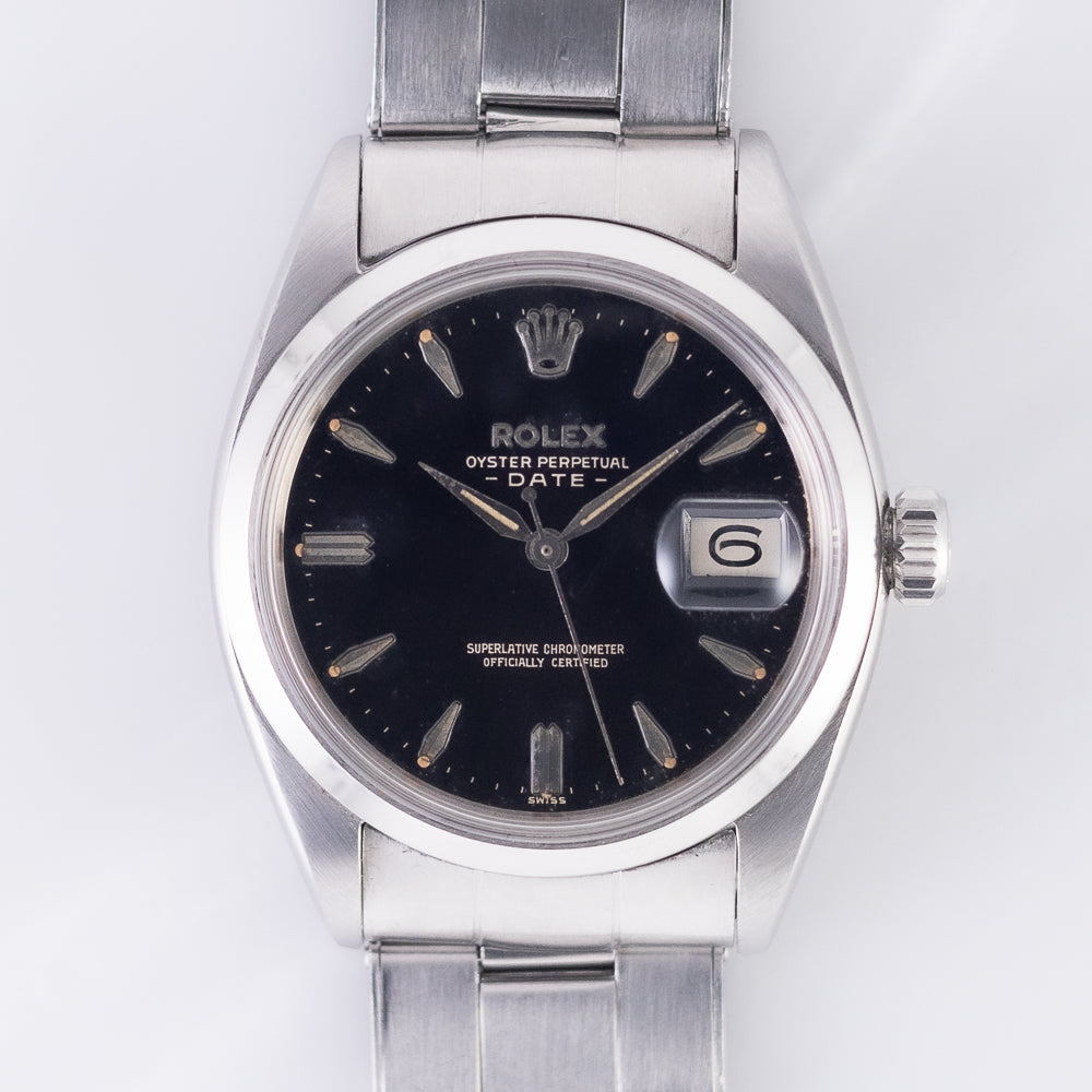 ROLEX OYSTER PERPETUAL DATE Ref.1500 Black Gilt Dial – TIMEANAGRAM