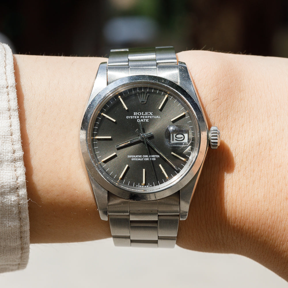 ROLEX OYSTER PERPETUAL DATE Ref.1500 Gray Dial