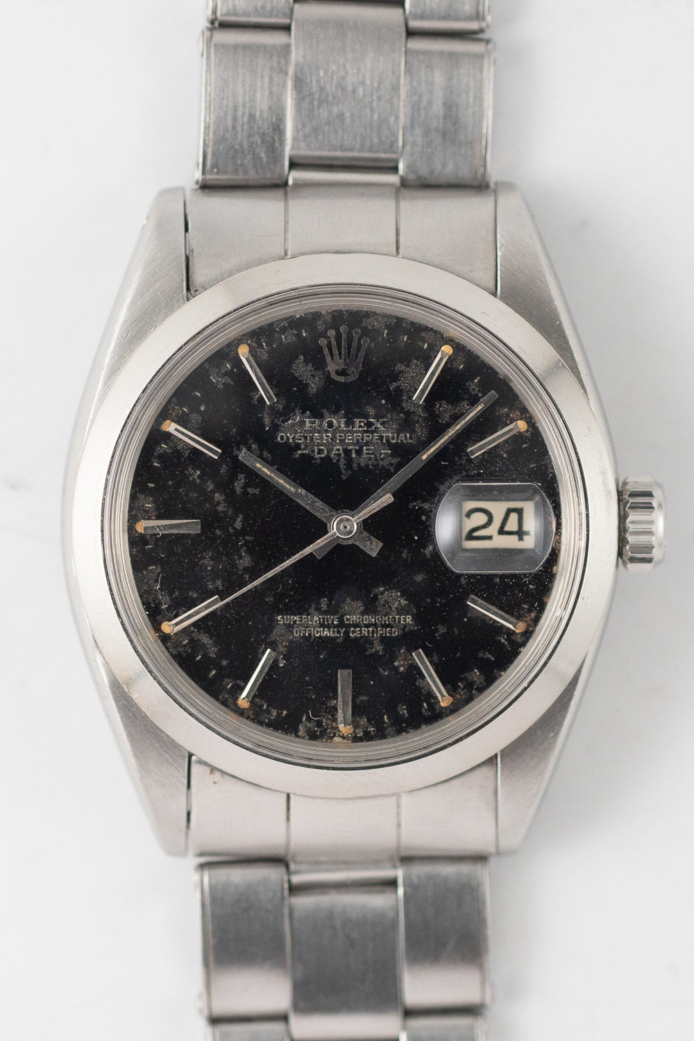 ROLEX OYSTER PERPETUAL DATE Ref.1500 Black Gilt Dial – TIMEANAGRAM