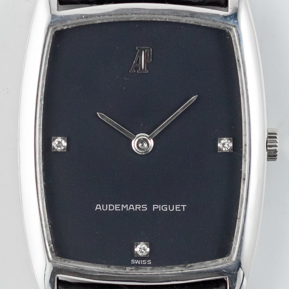 AUDEMARS PIGUET Black Dial 3 Point Diamond