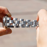 ROLEX OYSTERDATE Ref.6294 Black Honeycomb Dial with elastic Bracelet