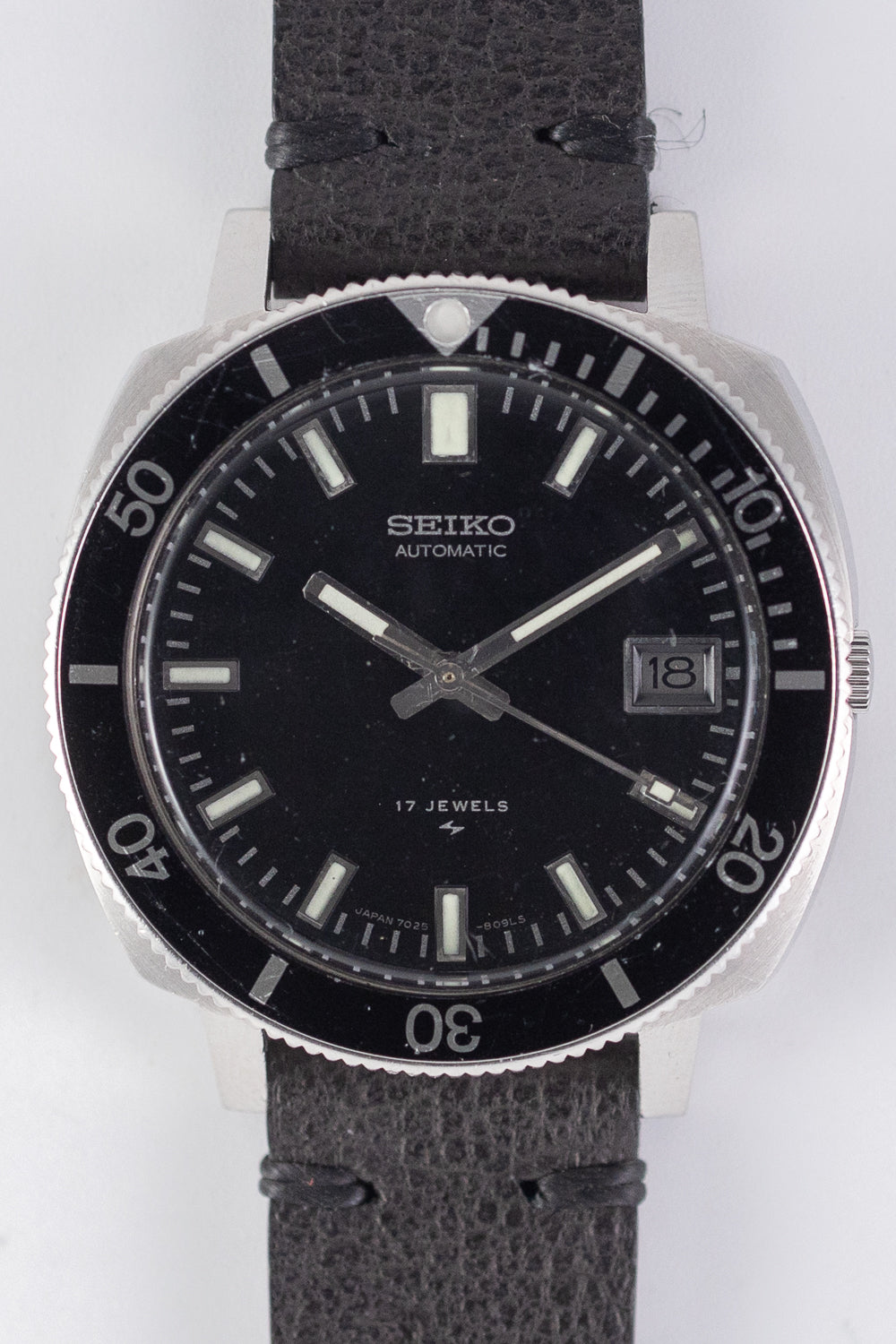 ウーブ　値下げ！　SEIKO ザブトン ダイバー 7025-8099 57053_1.jpg?v=1728974249