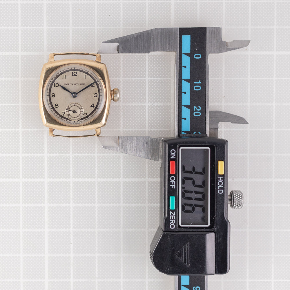 ROLEX OYSTER Ref.2416 Cushion Case
