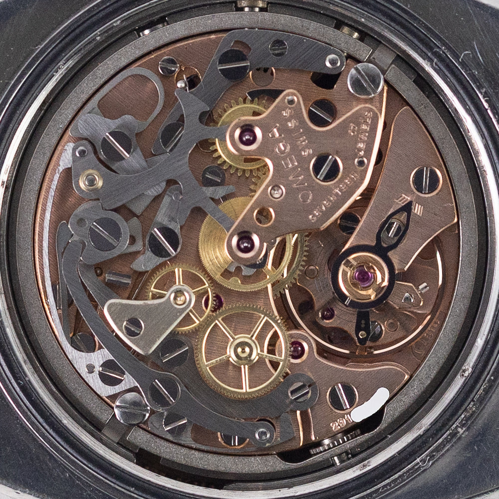 OMEGA Flightmaster No Dots but with dots Ref.145.013