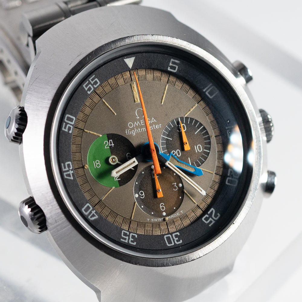 OMEGA Flightmaster No Dots but with dots Ref.145.013
