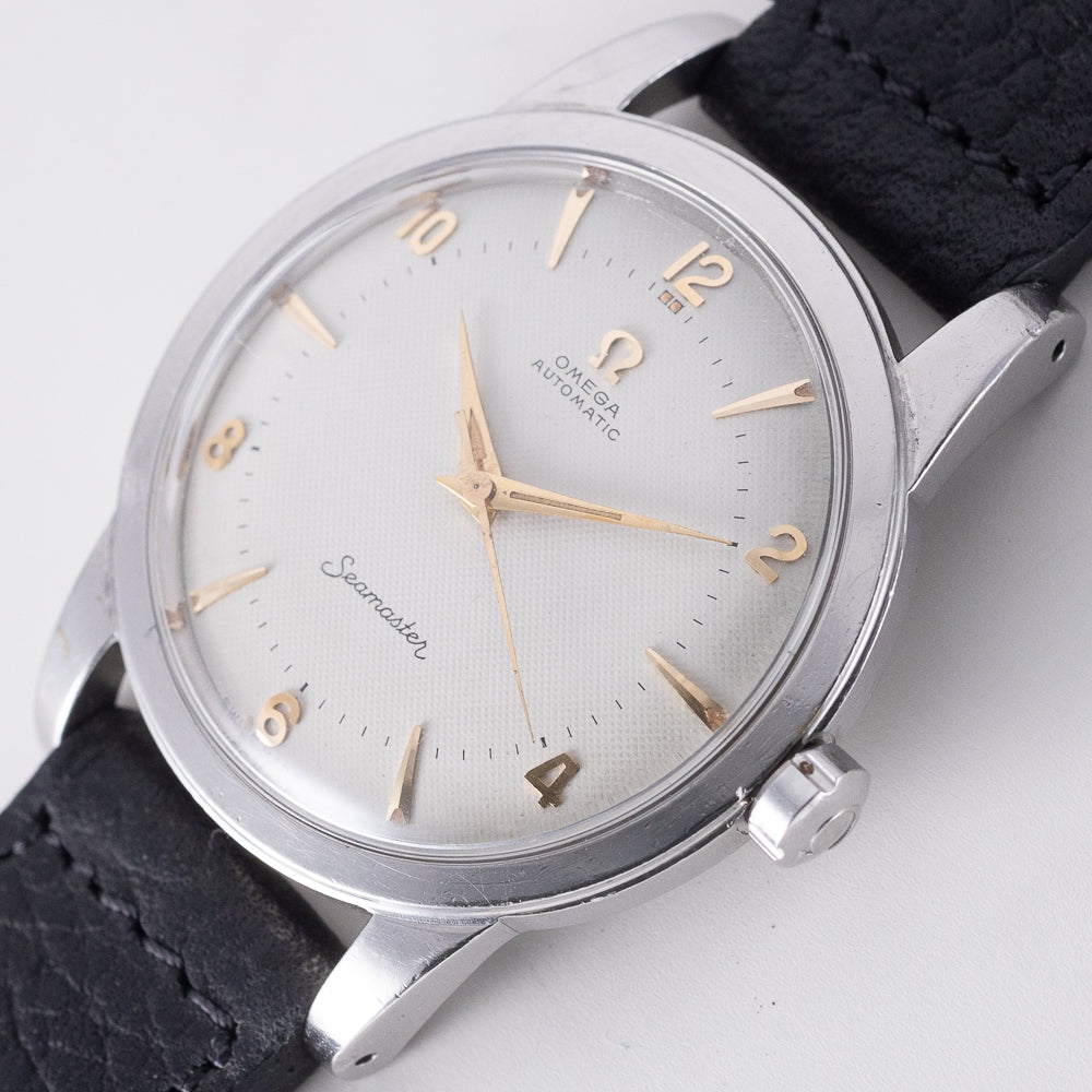 OMEGA Ref.2494-1 Bumper Guilloche dial