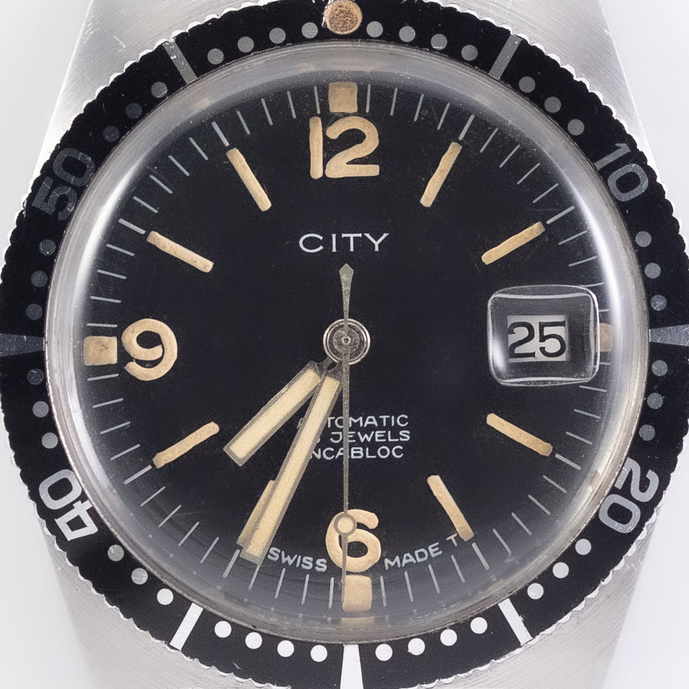 CITY 200m SKIN DIVER