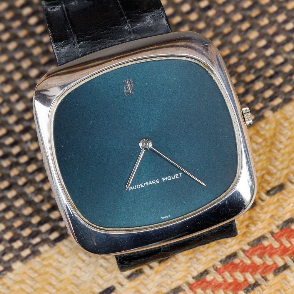 AUDEMARS PIGUET TV Screen NEW OLD STOCK