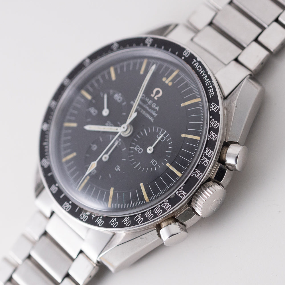 OMEGA SPEEDMASTER CB case Ref.105.012 Extract from the Archives