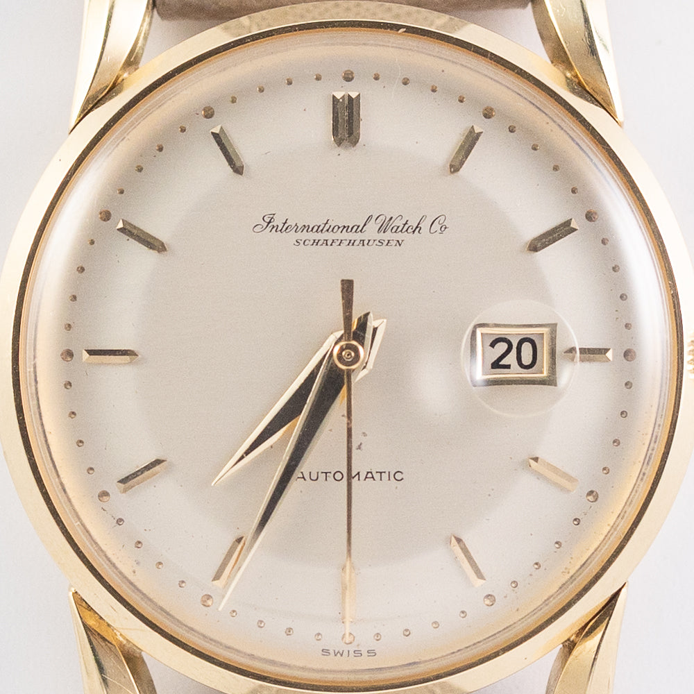 IWC 18K YELLOW GOLD Old Fish Crown