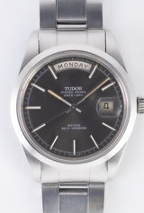 TUDOR OYSTER DATE-DAY GREY DIAL Ref.7017/0