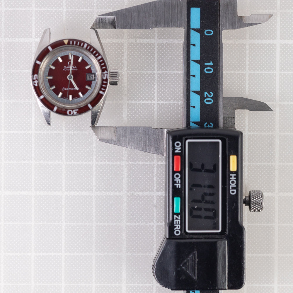 OMEGA Seamaster RED Dial Ref.566.024