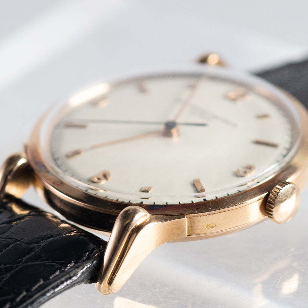 VACHERON & CONSTANTIN Ref.4256 NEW OLD STOCK