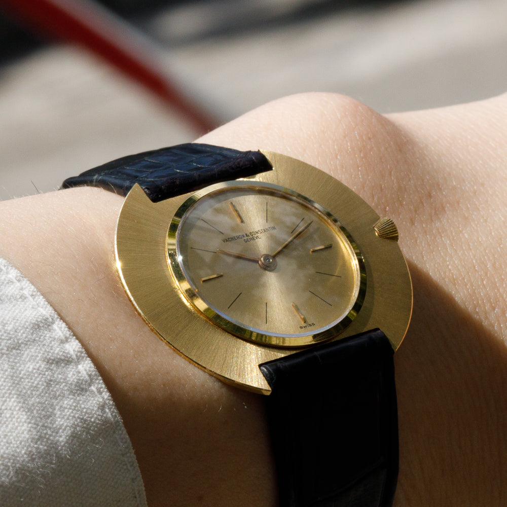VACHERON & CONSTANTIN disco volante NOS Ref.6590 BOX