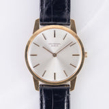 UNIVERSAL GENEVE Ref.142136/05 almost NOS