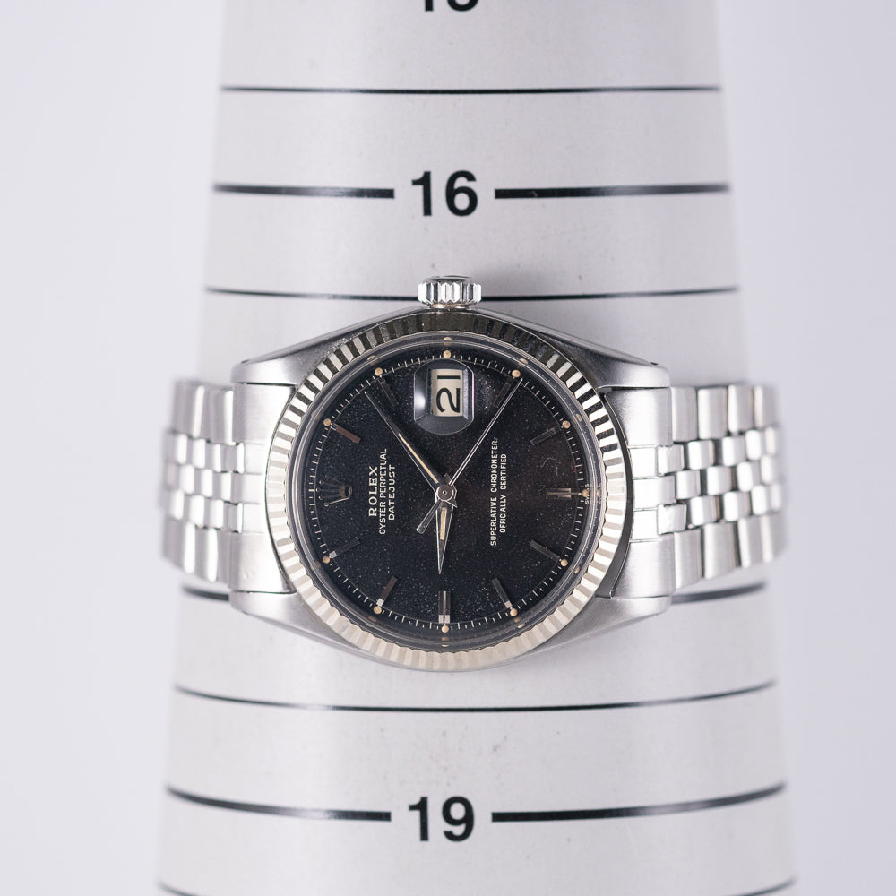 ROLEX DATEJUST Ref.1601 Black Gilt Dial