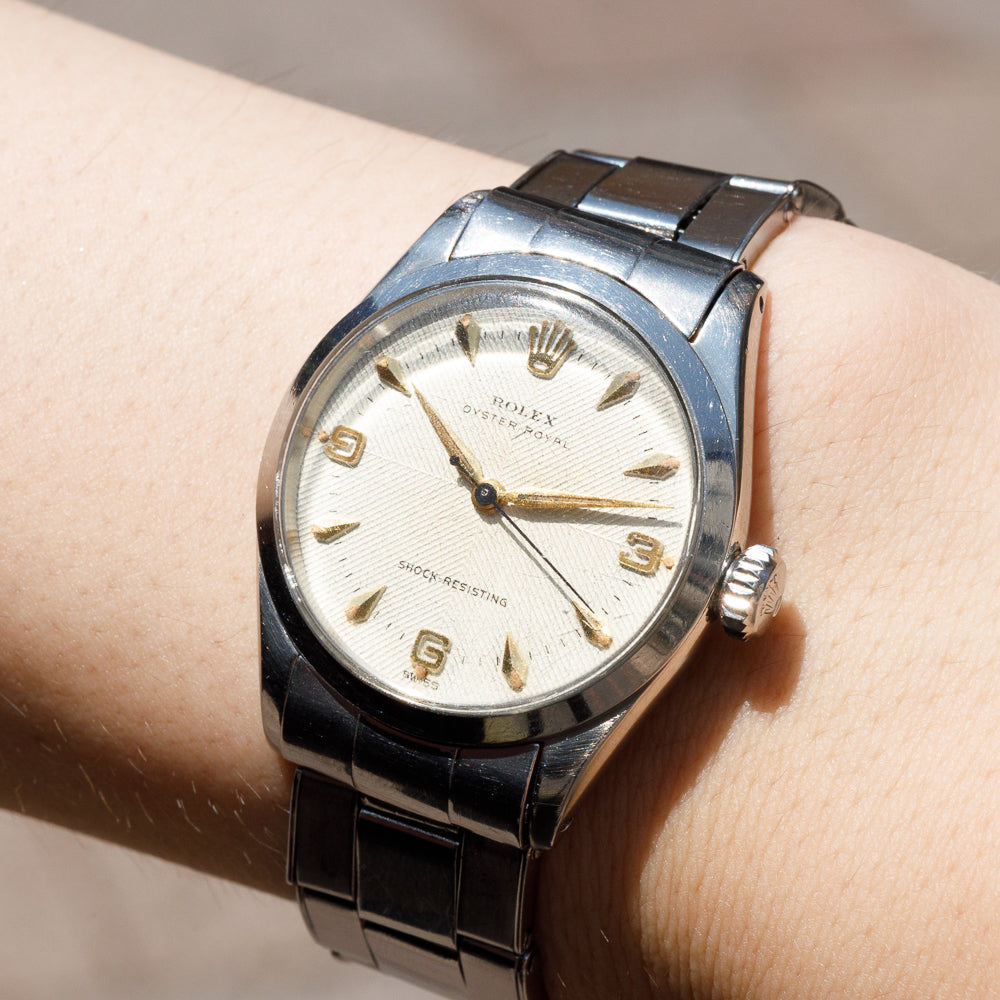 ROLEX OYSTER ROYAL Ref.6246 Herringbone Dial with Expansion Bracelet