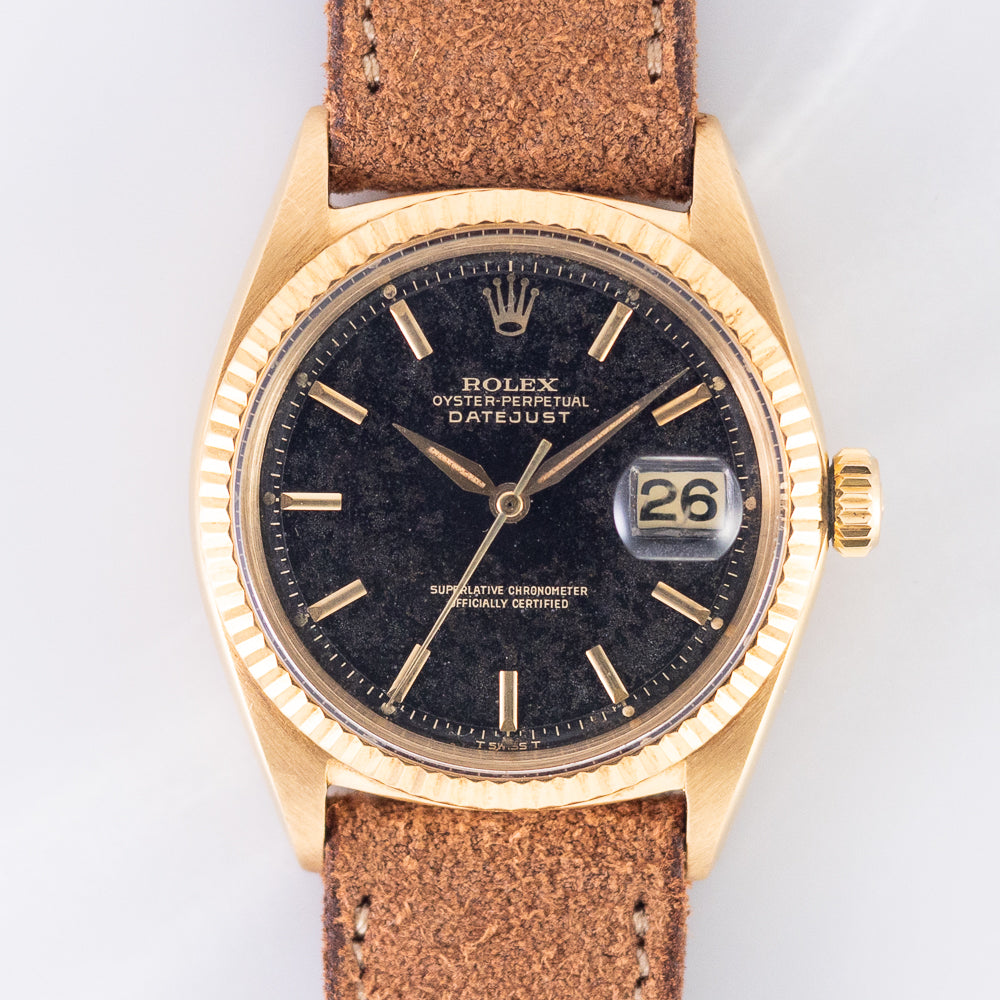 周正 ROLEX DATEJUST Ref.1601 18K Yellow Gold Black Gilt Dial – TIMEANAGRAM